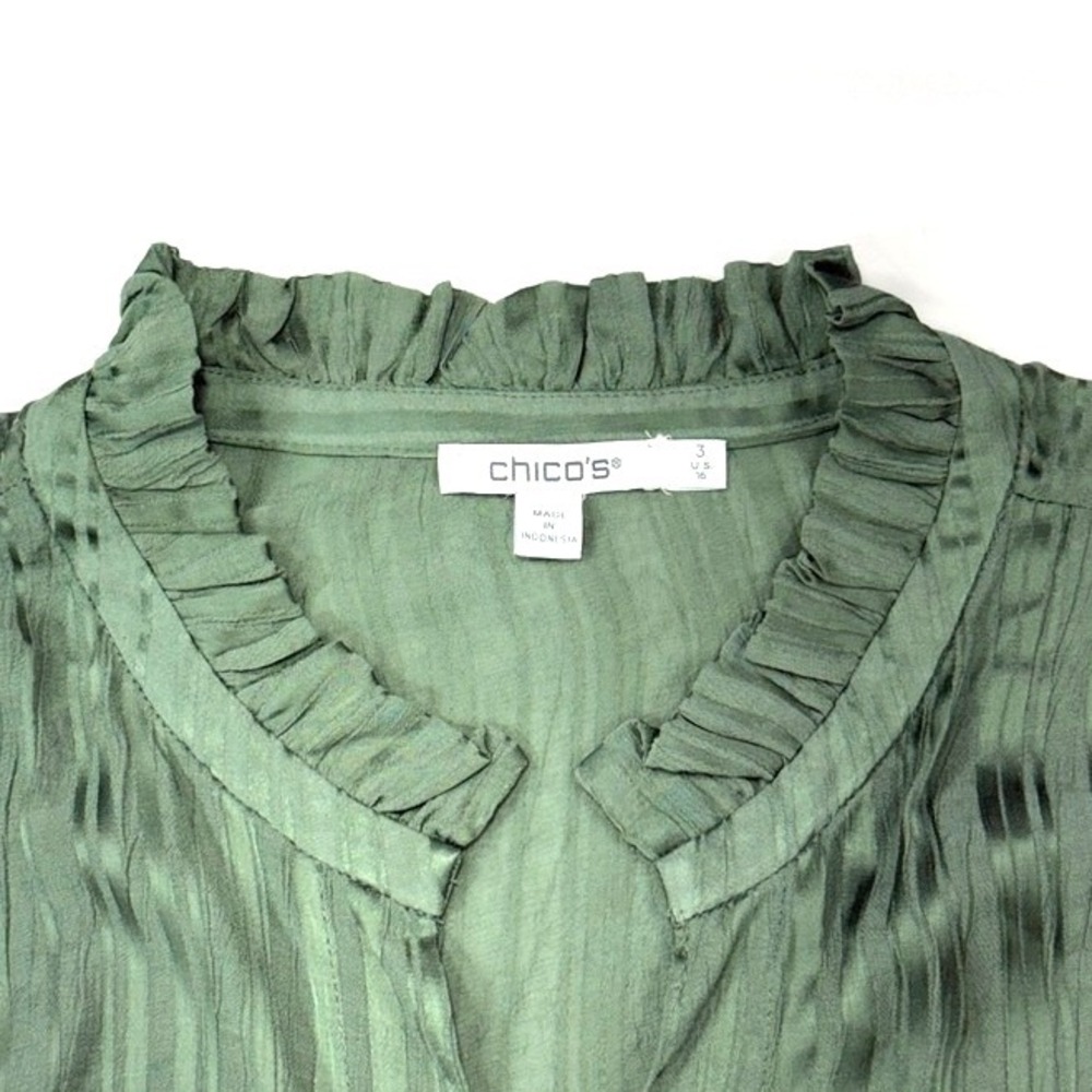 Chico's‎ Green Pleated Button Up Blouse Size 3 XL Balloon Sleeves Flowy Boho